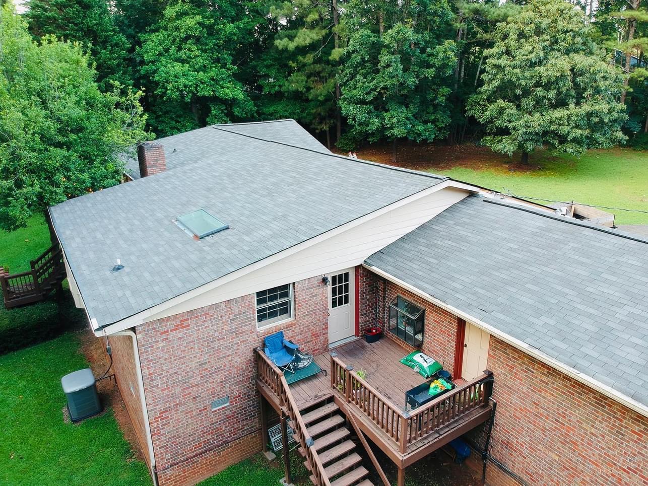 Top-Tier Roof Installment in Acworth, GA Image